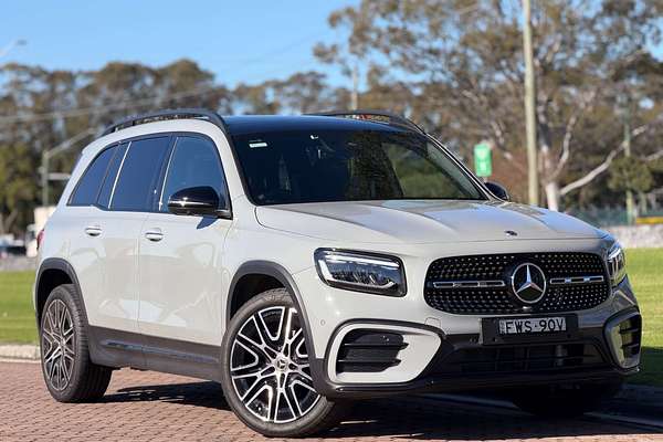 2025 Mercedes-Benz GLB-Class GLB200 Special Edition X247