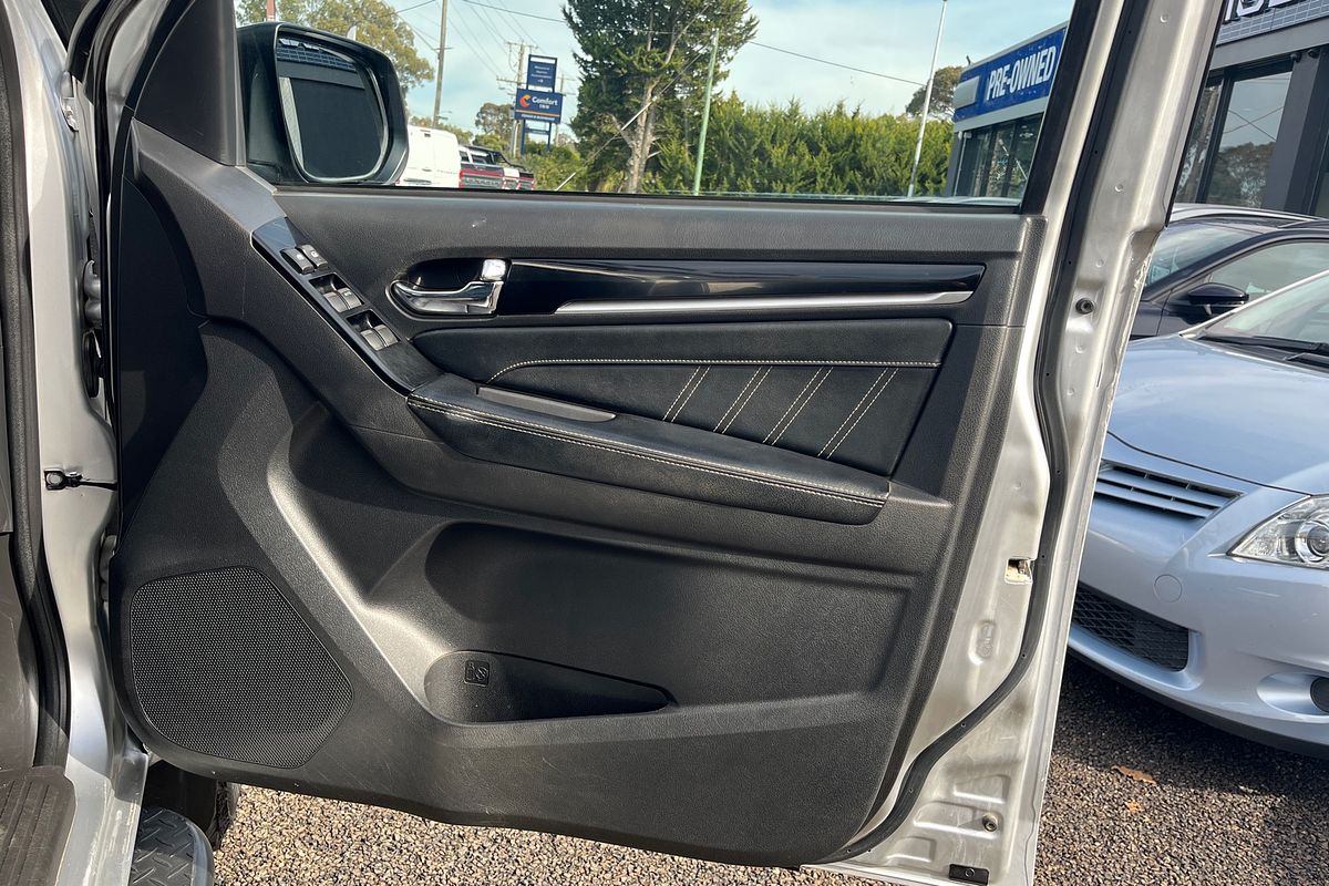 2019 Isuzu MU-X LS-T