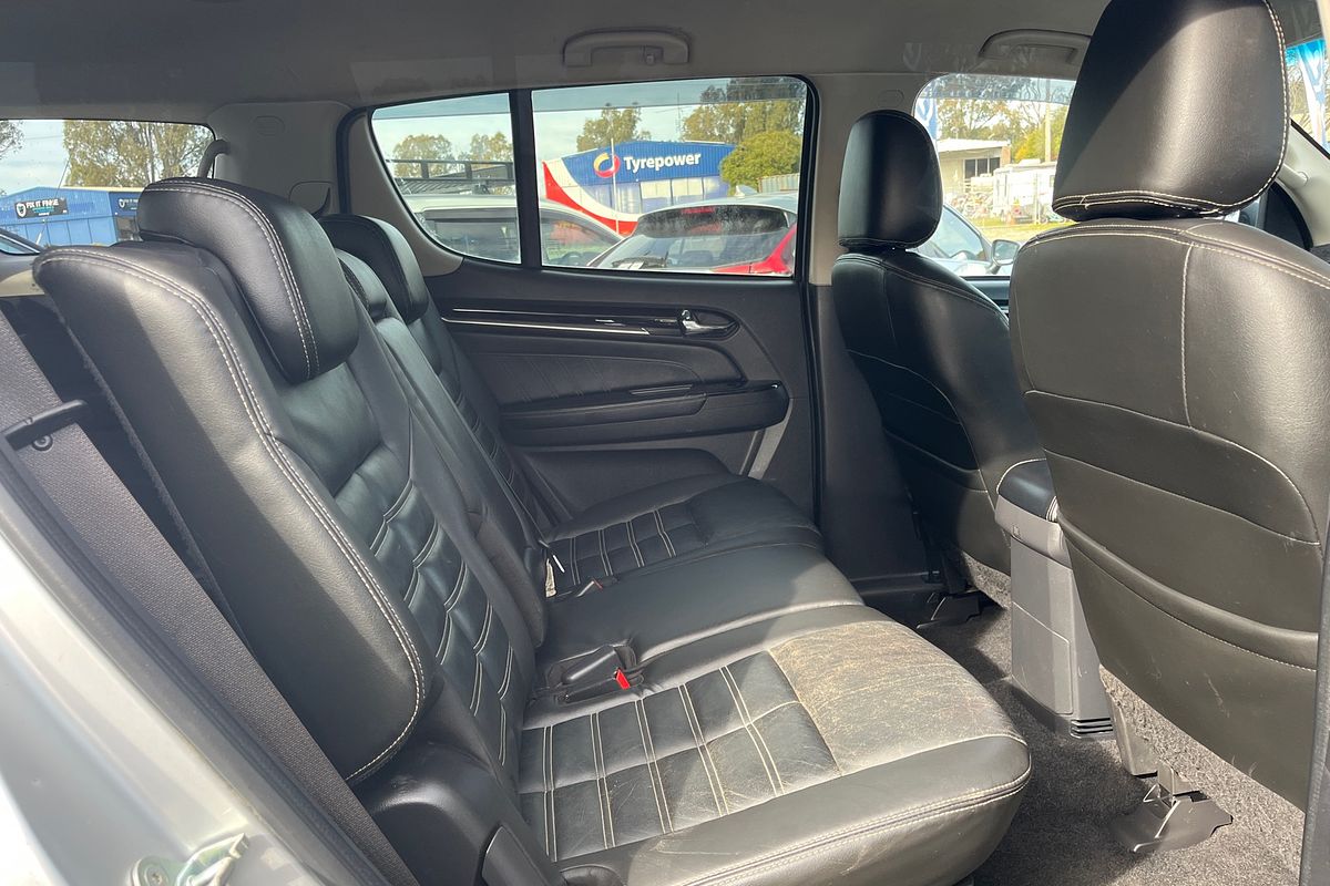 2019 Isuzu MU-X LS-T
