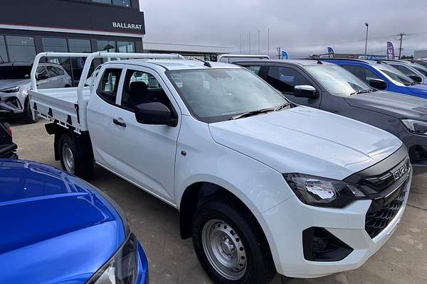 2026 Isuzu D-MAX SX 4X4