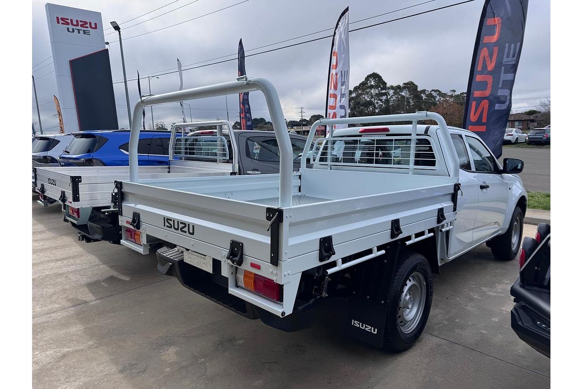 2026 Isuzu D-MAX SX 4X4
