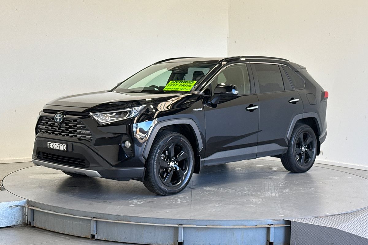2020 Toyota RAV4 Cruiser AXAH54R