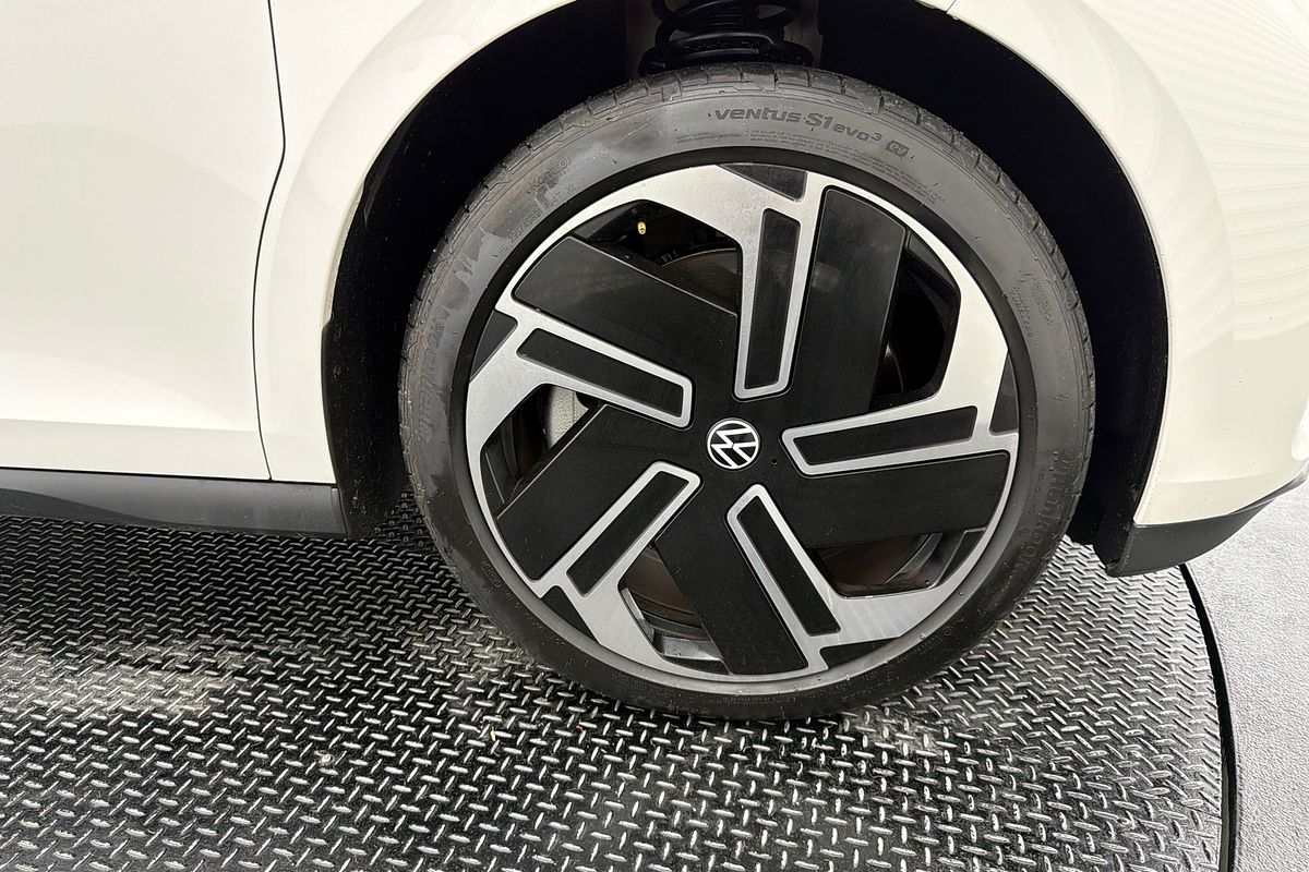 2025 Volkswagen ID. Buzz GTX EB LWB