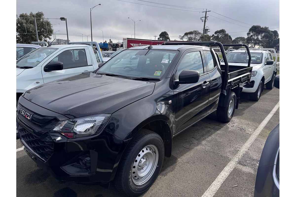 2026 Isuzu D-MAX SX 4X4