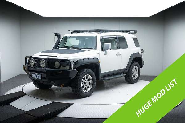 2011 Toyota FJ Cruiser GSJ15R