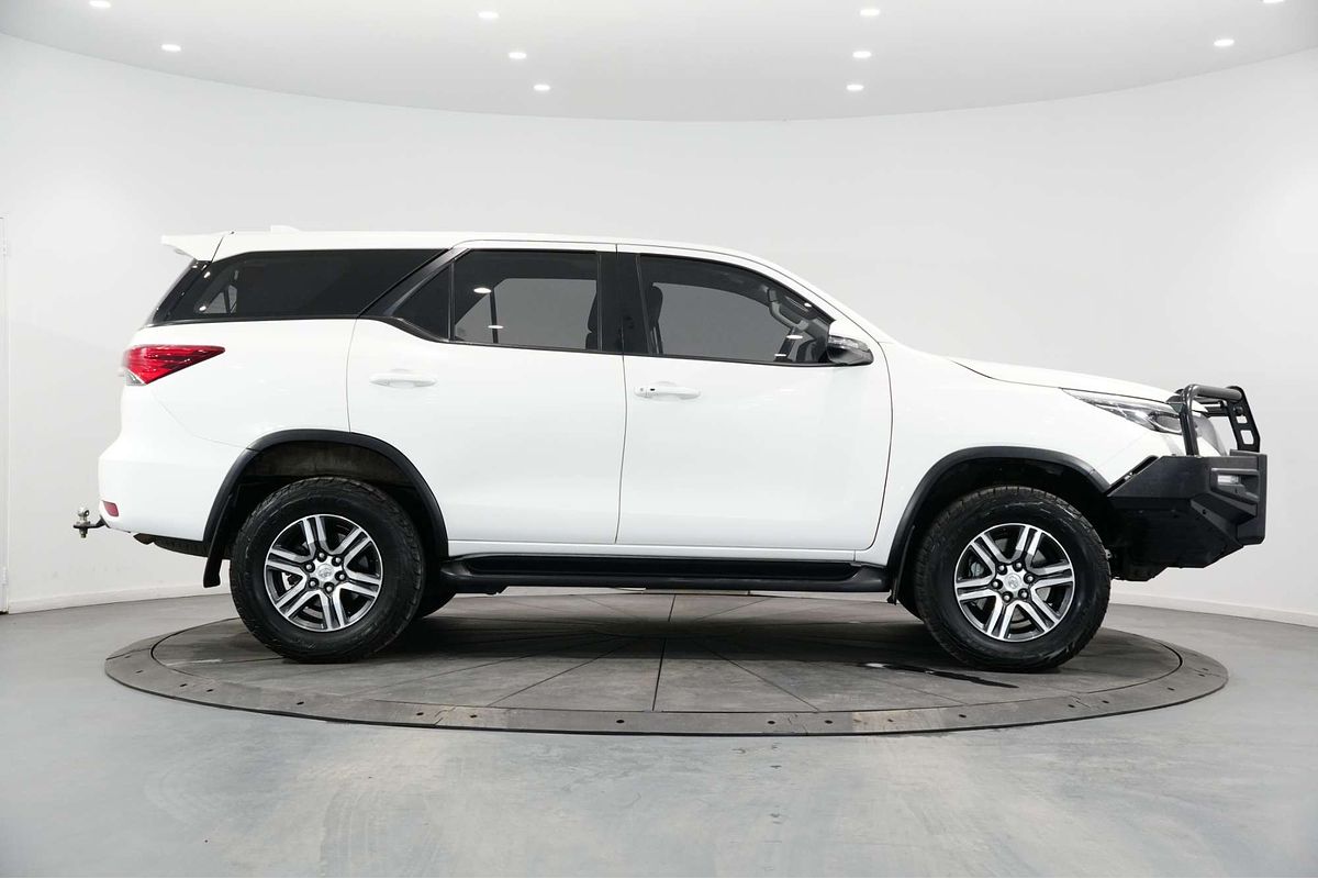2022 Toyota Fortuner GX GUN156R