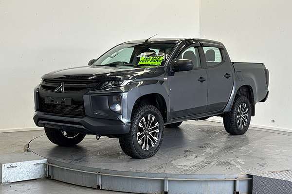 2023 Mitsubishi Triton GLX+ MR 4X4