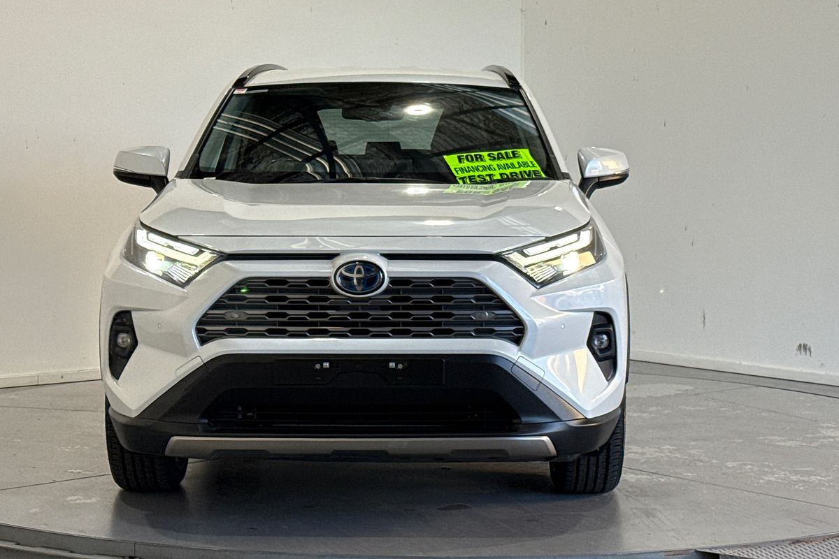 2024 Toyota RAV4 GXL AXAH52R