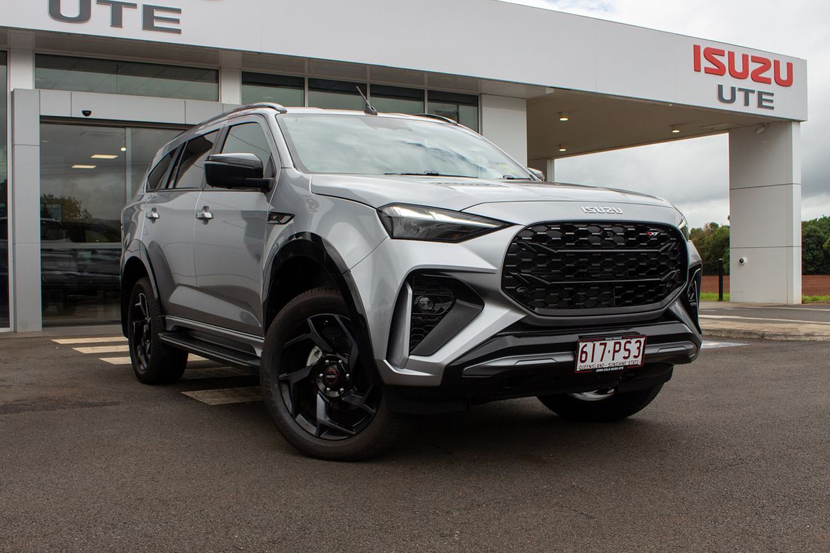 2025 Isuzu MU-X X-TERRAIN