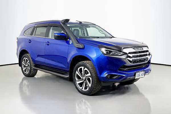 2022 Isuzu MU-X LS-T
