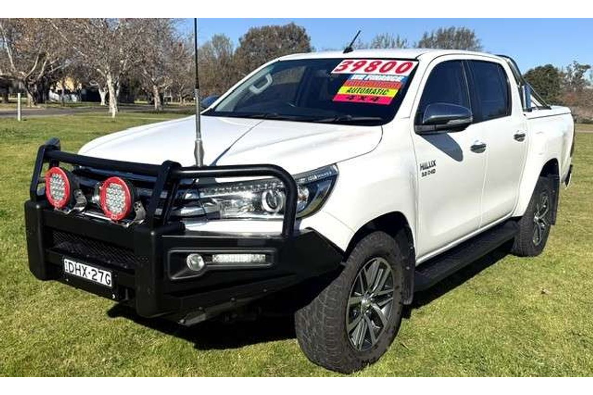 2016 Toyota Hilux SR5 GUN126R 4X4