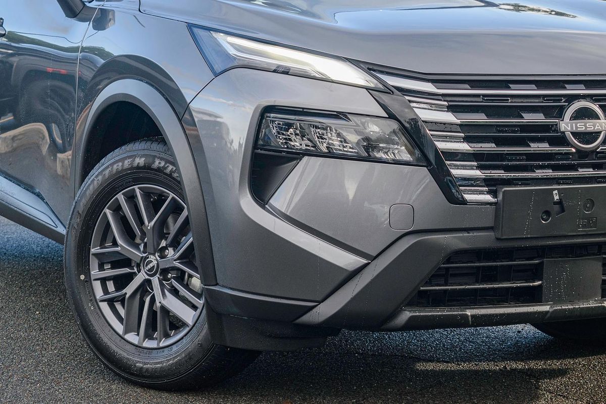 2025 Nissan X-TRAIL ST T33
