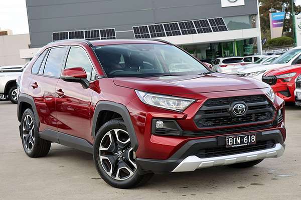 2020 Toyota RAV4 Edge AXAA54R