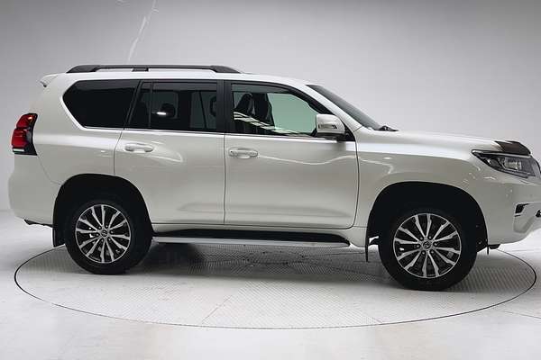 2023 Toyota Landcruiser Prado Kakadu GDJ150R thumb-3