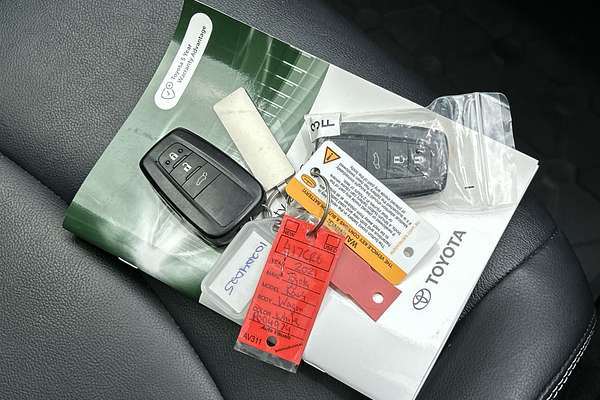 2021 Toyota RAV4 Cruiser AXAH54R thumb-22