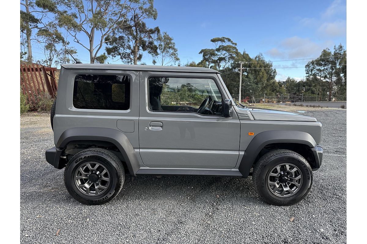 2024 Suzuki Jimny GLX GJ