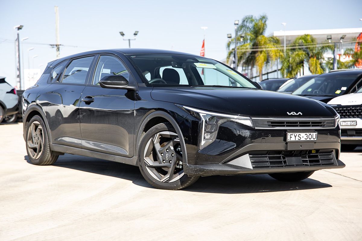 2025 Kia K4 Sport+ CL4m