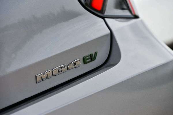 2026 MG MG4 EV Urban Essence 43 AH4E thumb-8