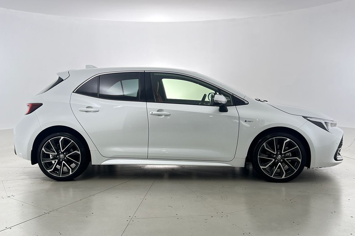 2025 Toyota Corolla ZR Hybrid ZWE219R