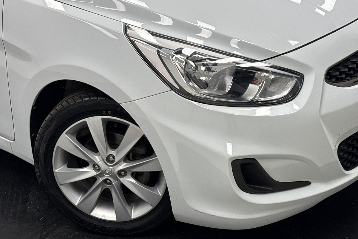 2018 Hyundai Accent Sport RB6