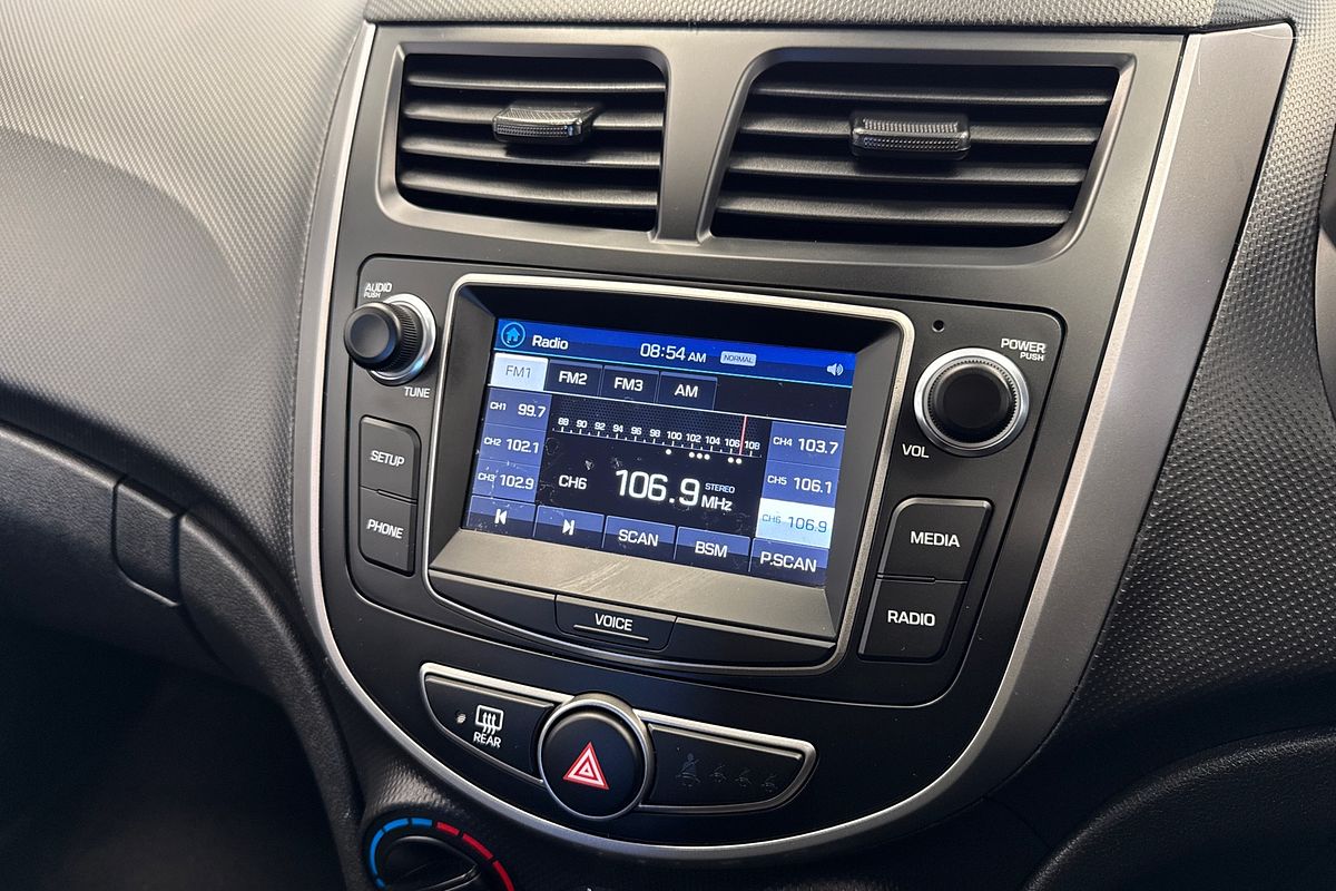 2018 Hyundai Accent Sport RB6