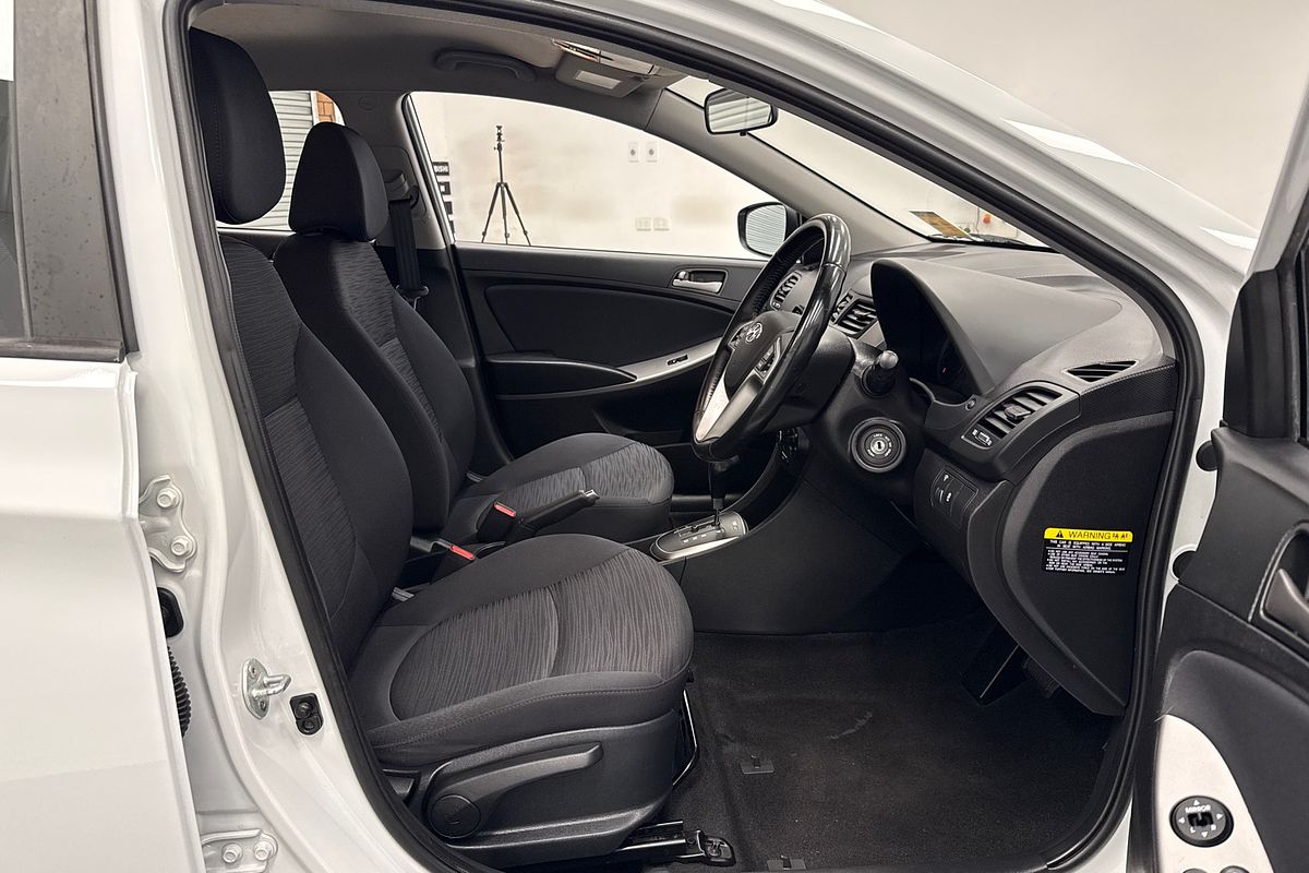 2018 Hyundai Accent Sport RB6