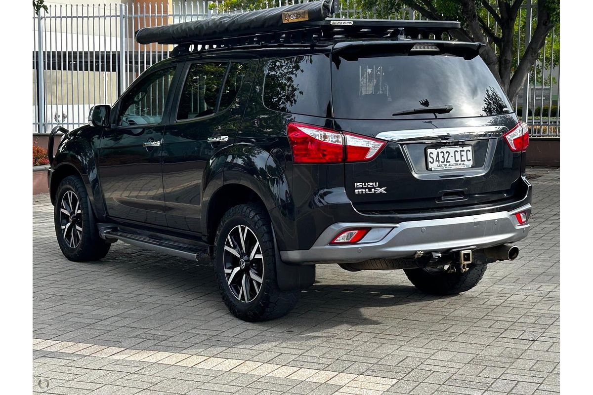 2019 Isuzu MU-X LS-T