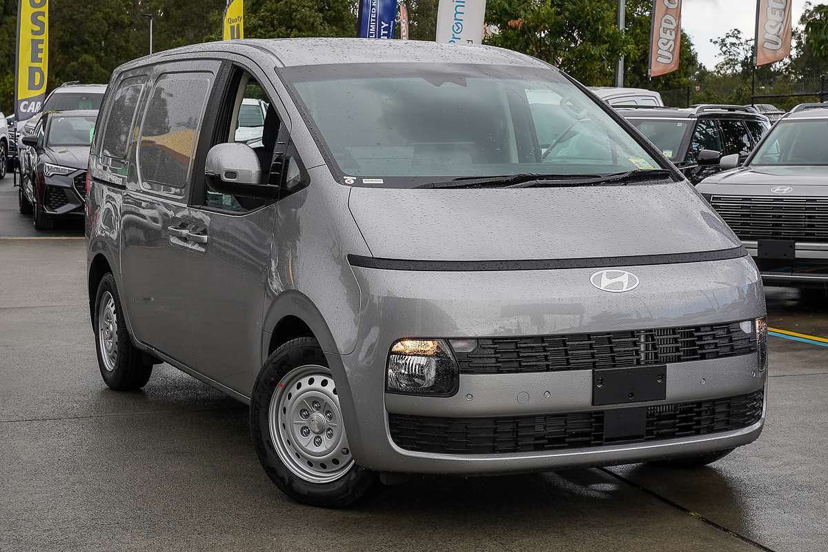 2026 Hyundai STARIA LOAD US4.V4
