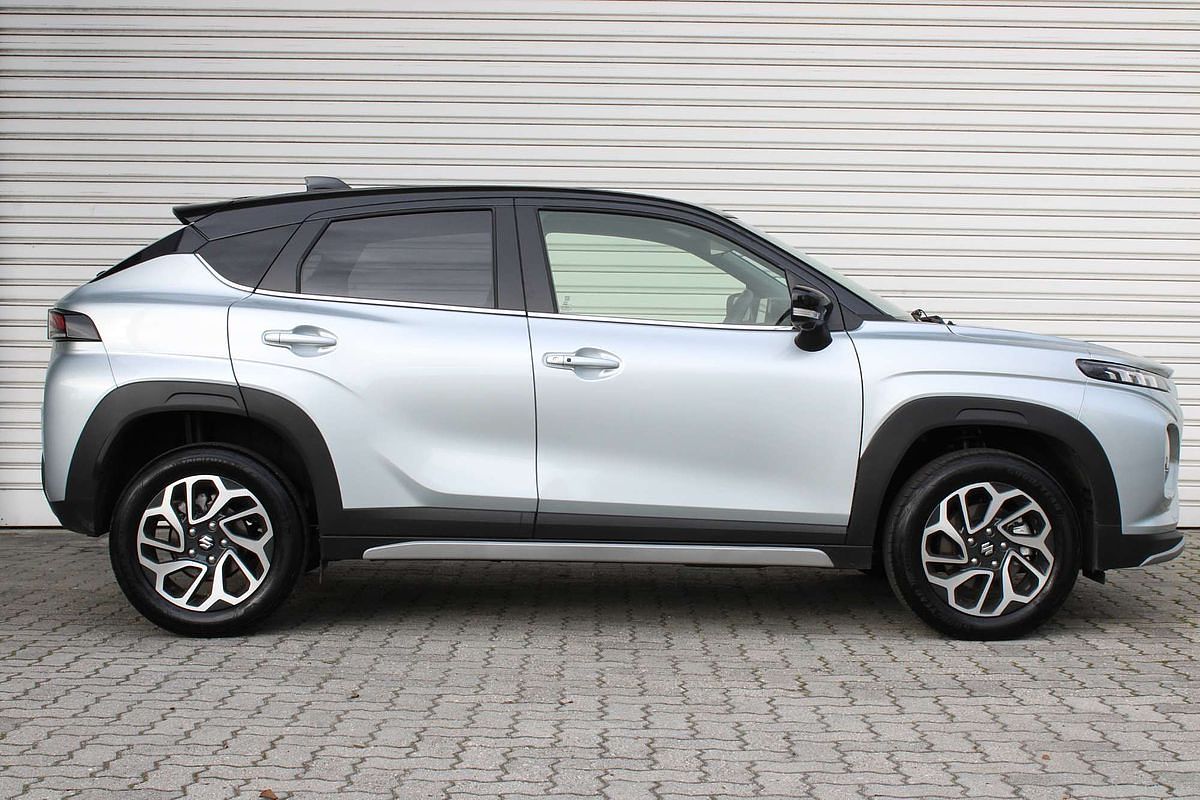 2025 Suzuki Fronx Hybrid KW