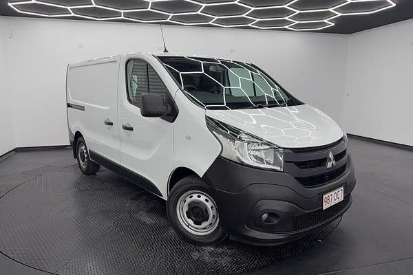2020 Mitsubishi Express GLX SN SWB