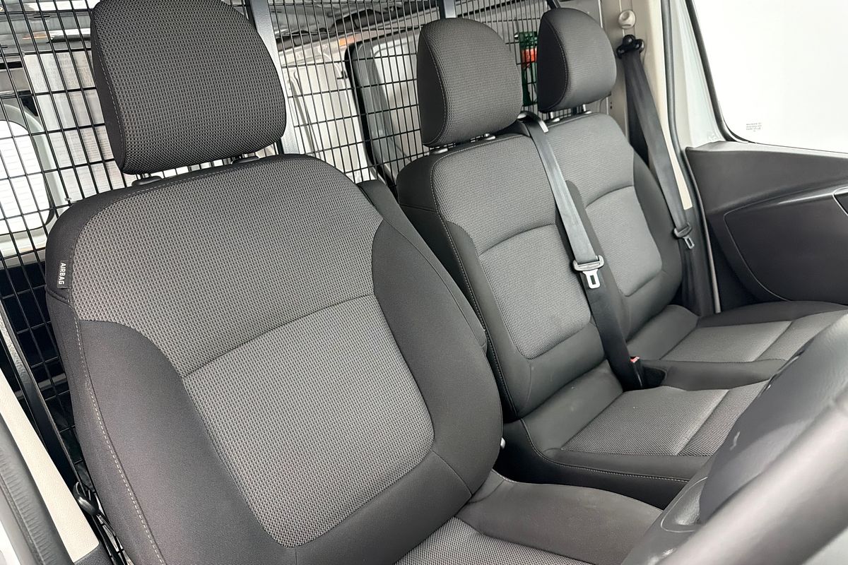 2020 Mitsubishi Express GLX SN SWB