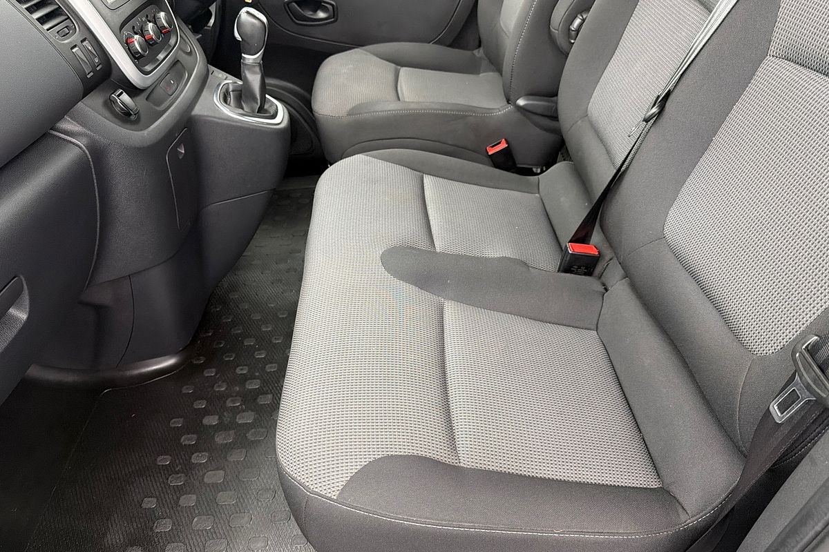 2020 Mitsubishi Express GLX SN SWB