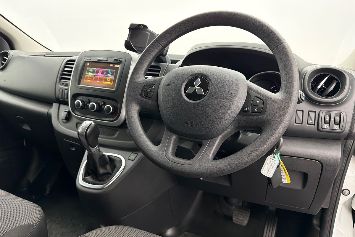 2020 Mitsubishi Express GLX SN SWB