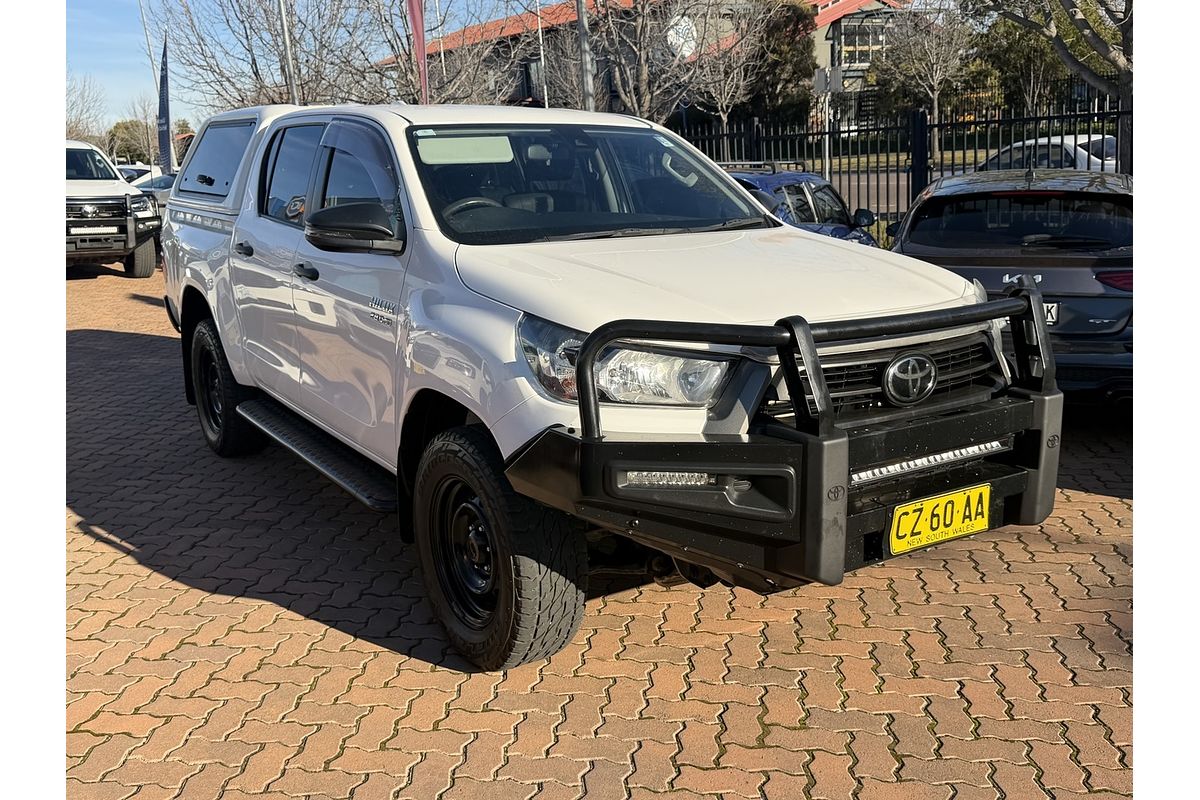 2021 Toyota Hilux SR GUN126R 4X4