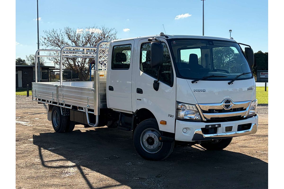 2025 Hino 300 Series 721 Crew TradeAce ELWB