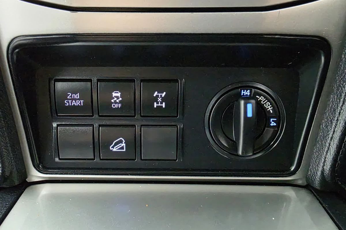2023 Toyota Landcruiser Prado GX GDJ150R