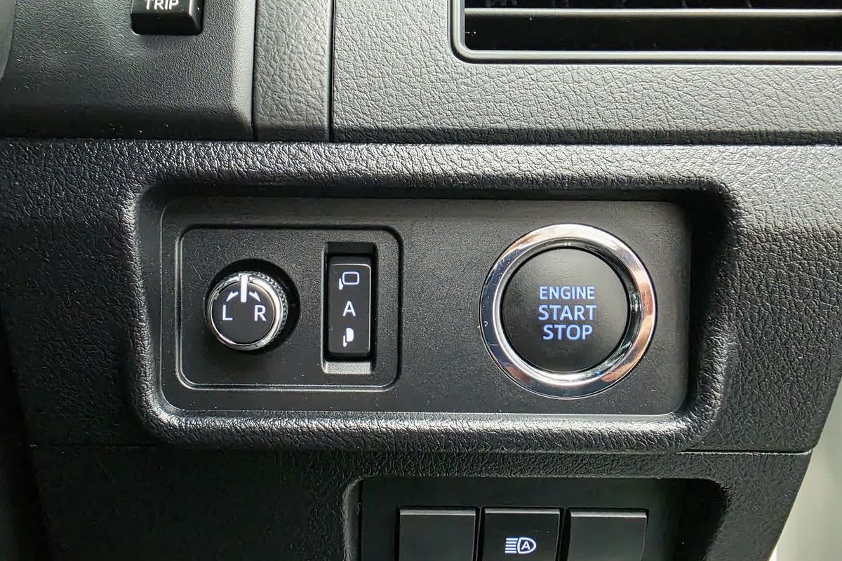 2023 Toyota Landcruiser Prado GX GDJ150R