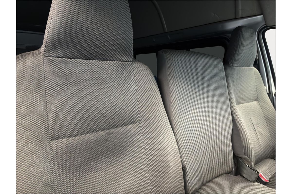 2012 Toyota Hiace GL