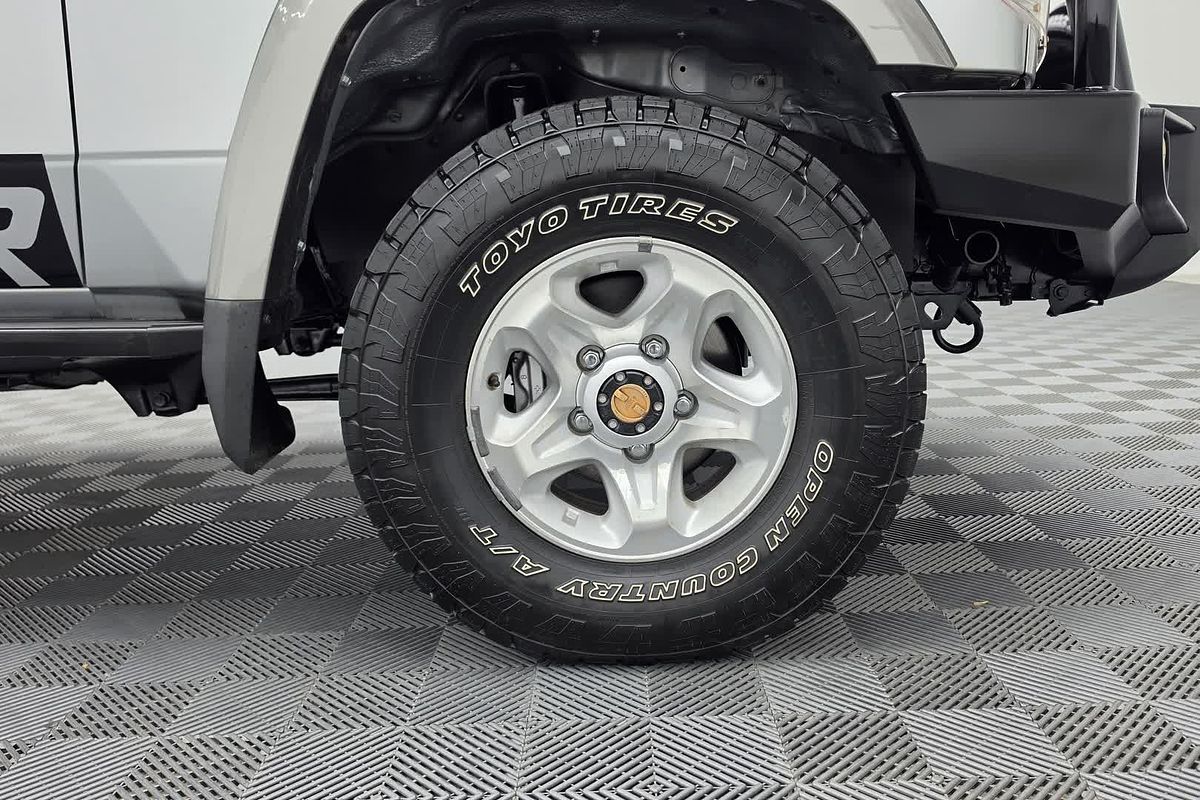 2016 Toyota Landcruiser GXL VDJ76R