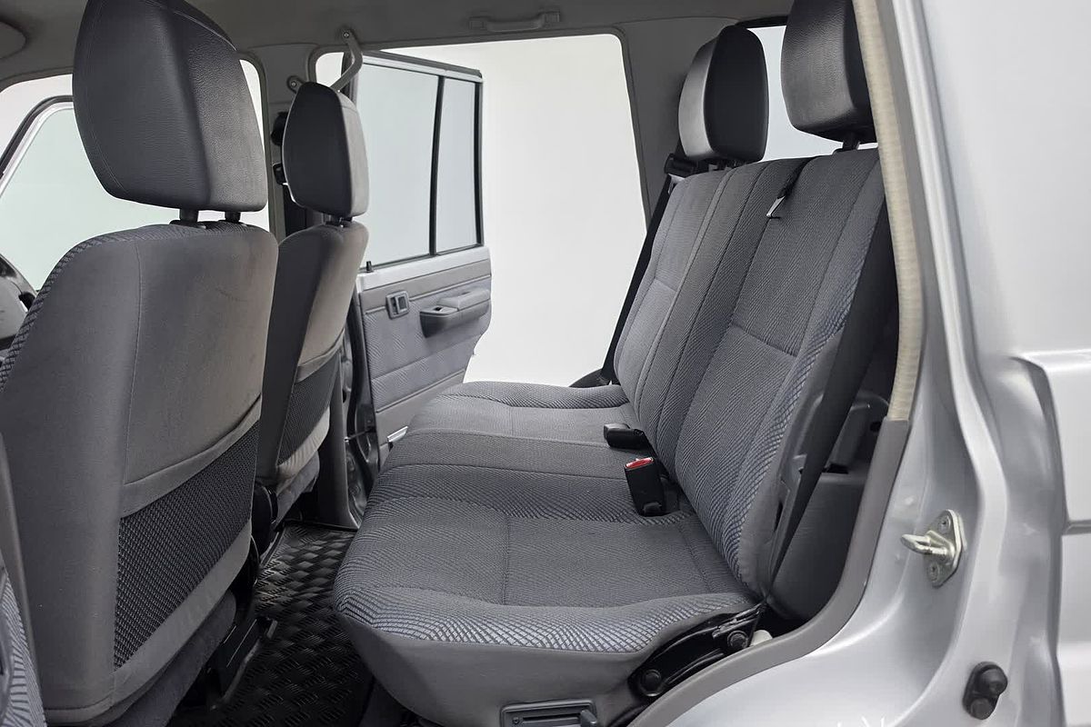 2016 Toyota Landcruiser GXL VDJ76R