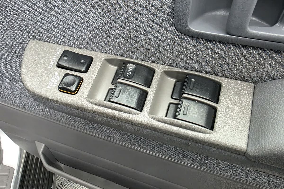 2016 Toyota Landcruiser GXL VDJ76R