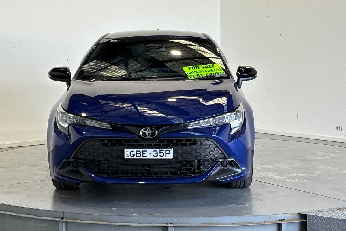 2026 Toyota Corolla Ascent Sport Hybrid ZWE219R