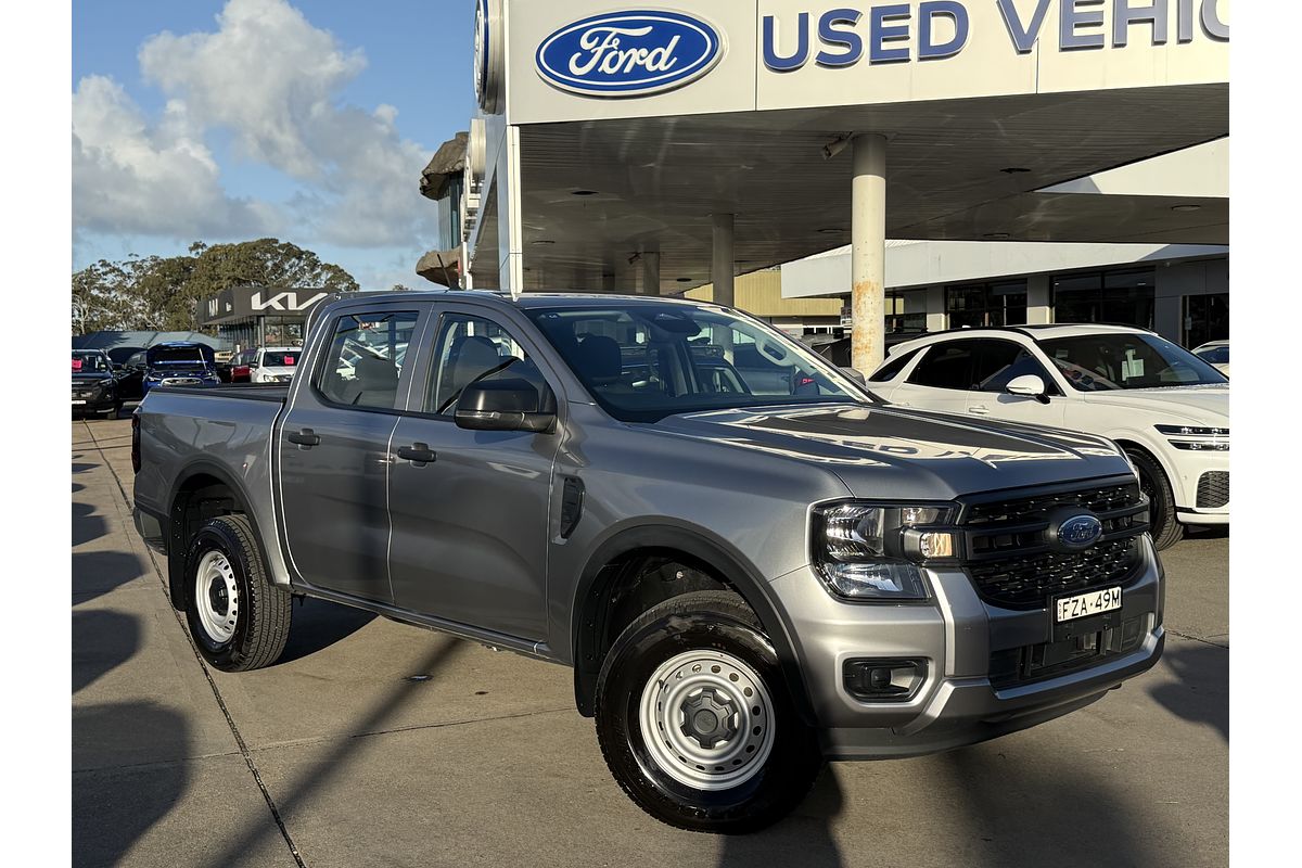 2025 Ford Ranger XL 4X4 2.0L