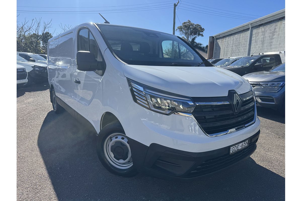 2026 Renault Trafic Pro X82