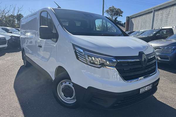 2026 Renault Trafic Pro X82