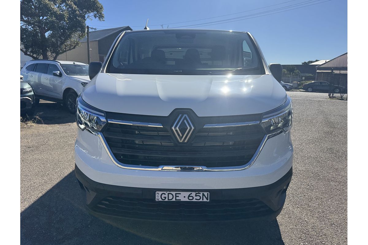 2026 Renault Trafic Pro X82