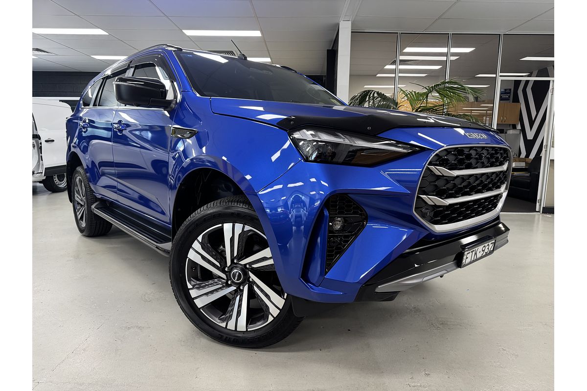 2025 Isuzu MU-X LS-T