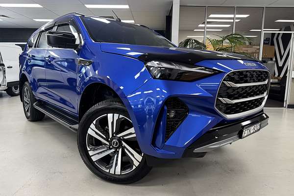 2025 Isuzu MU-X LS-T