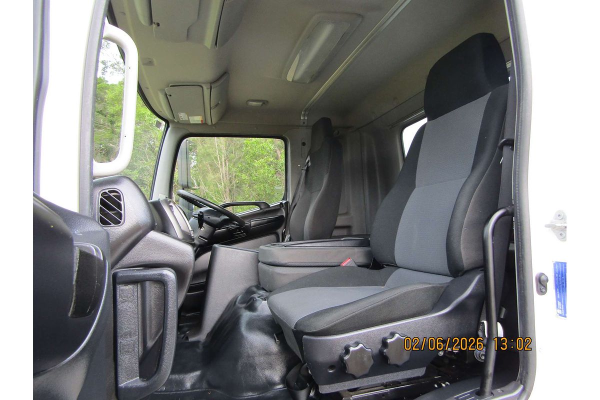 2023 Hino 500 Series image 7