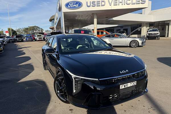 2025 Kia K4 GT-Line CL4m
